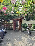 Lucy Hotel & Apartment