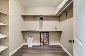 El Paso Home Near Downtown & Parks