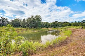 Pond + Trails On-site: Washington Escape!