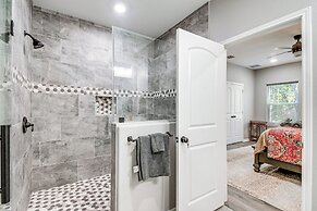 Pond + Trails On-site: Washington Escape!