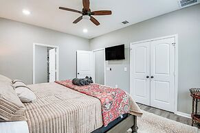 Pond + Trails On-site: Washington Escape!