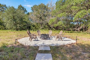 Pond + Trails On-site: Washington Escape!