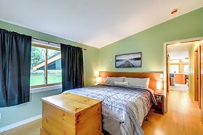 Washington Gem on 8.5 Acres: Clamming Nearby!