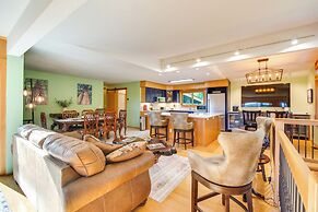 Washington Gem on 8.5 Acres: Clamming Nearby!