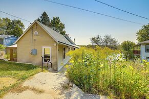 Waterfront Cottage w/ Dock & Views in Six Lakes!