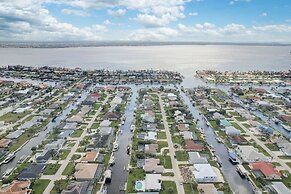 Canal-front Home w/ Lanai in Cape Coral!