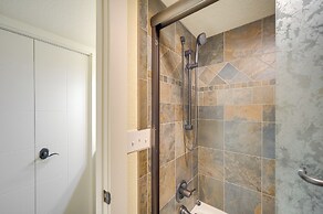 Townhome Near Lake LBJ w/ Deck & Patio!