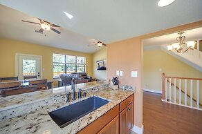 Townhome Near Lake LBJ w/ Deck & Patio!