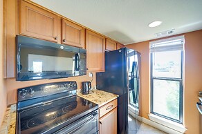 Townhome Near Lake LBJ w/ Deck & Patio!