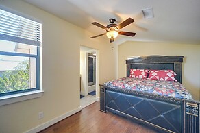 Townhome Near Lake LBJ w/ Deck & Patio!