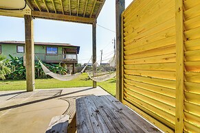 Walk to Beach: Galveston Home w/ Golf Cart!