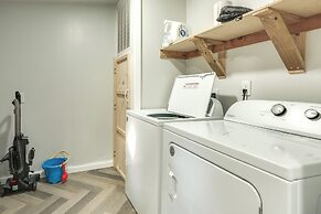 Home w/ Fire Pit & Foosball in Lake Texoma!