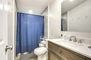 Home w/ Fire Pit & Foosball in Lake Texoma!