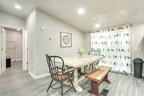 Home w/ Fire Pit & Foosball in Lake Texoma!