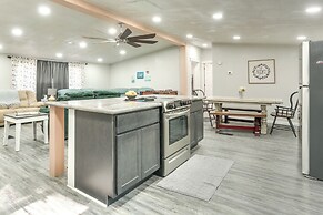 Home w/ Fire Pit & Foosball in Lake Texoma!