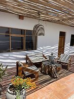 HOP MAR Surfea las Mejores Olas de Puemape