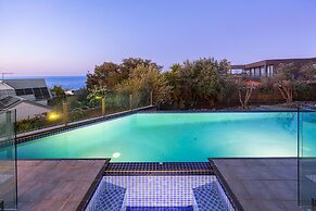Bella Vista Heated Pool Spa With Stunning View