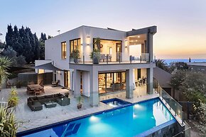 Bella Vista Heated Pool Spa With Stunning View