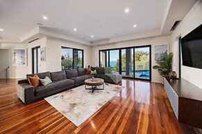 Bella Vista Heated Pool Spa With Stunning View