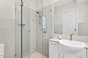 Bella Vista Heated Pool Spa With Stunning View