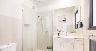 Bella Vista Heated Pool Spa With Stunning View