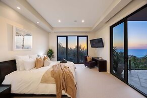 Bella Vista Heated Pool Spa With Stunning View