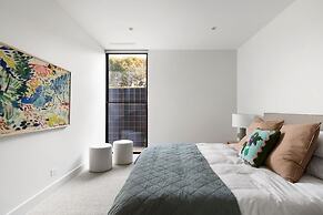 Maude Luxe Resort Style Amenities