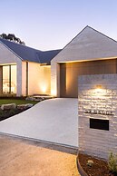 Maude Luxe Resort Style Amenities