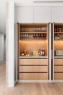 Maude Luxe Resort Style Amenities