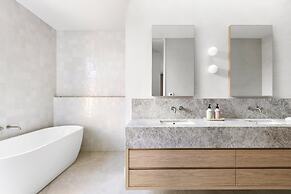 Maude Luxe Resort Style Amenities