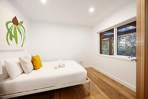 Galene Getaway Walk to Beach Pool Fire