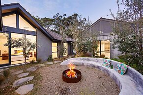 Galene Getaway Walk to Beach Pool Fire