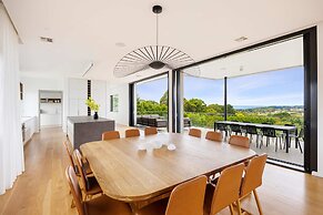 Middle of the Hill Countryside Estate