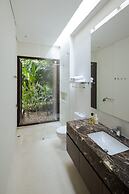 w Amazing 4BR Villa at Mesa de Yeguas