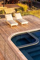 Blanc de Noir Luxe Grandeur Heated Pool and Spa