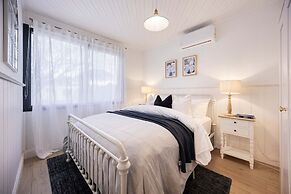 Bella s Cottage Spa Sauna Large Groups