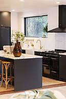 Bella s Cottage Spa Sauna Large Groups