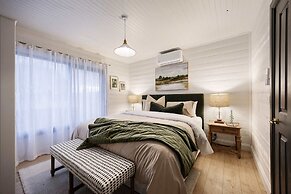 Bella s Cottage Spa Sauna Large Groups