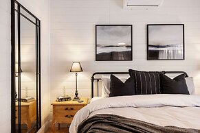 Bella s Cottage Spa Sauna Large Groups