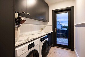 Bella s Cottage Spa Sauna Large Groups