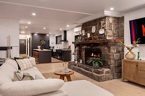 Bella s Cottage Spa Sauna Large Groups