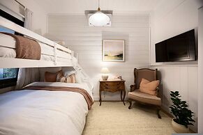 Bella s Cottage Spa Sauna Large Groups