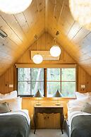 Onyx Retreat Healesville Luxury Lodge x Hot Tub