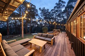 Onyx Retreat Healesville Luxury Lodge x Hot Tub