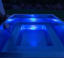 Onyx Retreat Healesville Luxury Lodge x Hot Tub