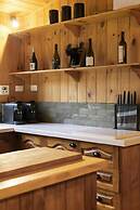 Onyx Retreat Healesville Luxury Lodge x Hot Tub