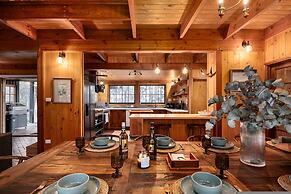 Onyx Retreat Healesville Luxury Lodge x Hot Tub