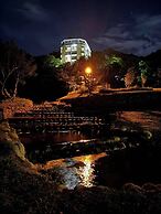 MoonShine Inn