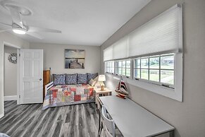 Beautiful Lake View Retreat Drivable To Theme Parks 3 Bedroom Home