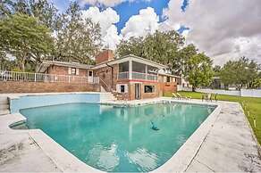 Beautiful Lake View Retreat Drivable To Theme Parks 3 Bedroom Home